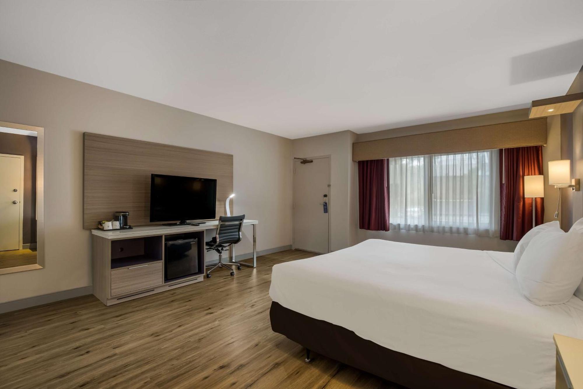 Best Western Diamond Bar Hotel & Suites Exterior foto