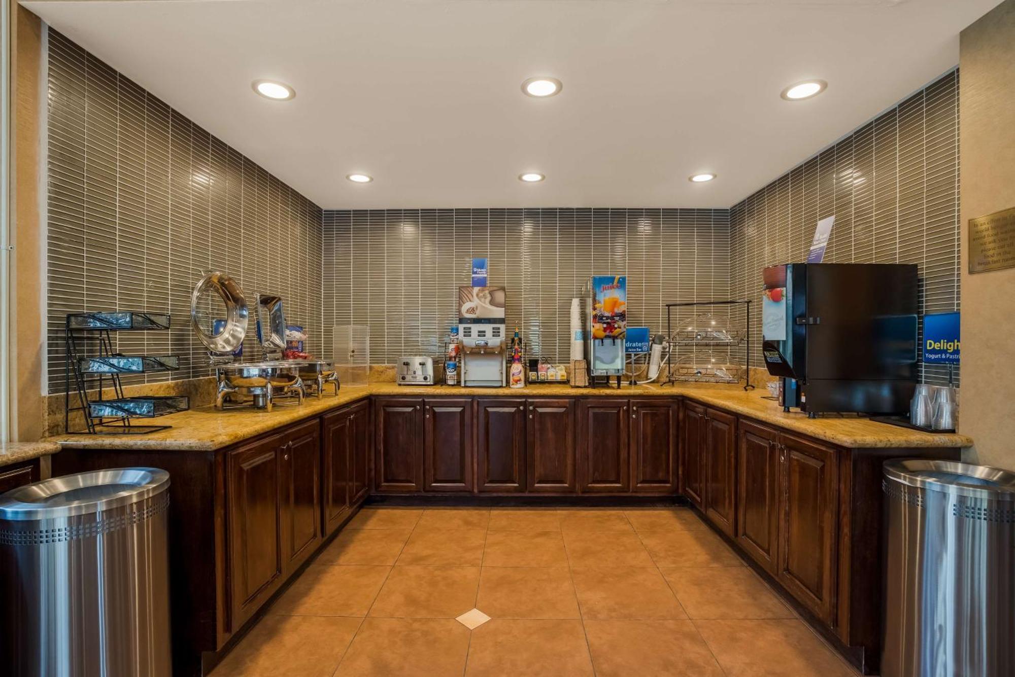 Best Western Diamond Bar Hotel & Suites Exterior foto